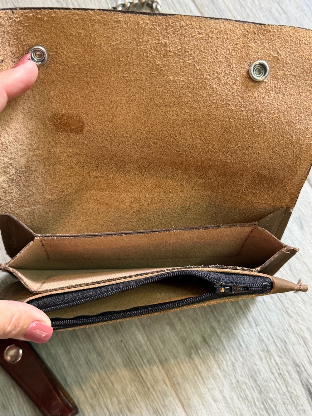 Handmade Brown Genuine Leather Biker Trucker Security Chain Wallet - Picture 4 of 6